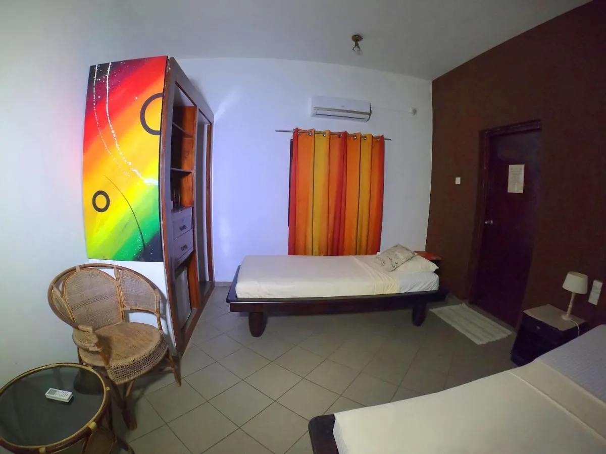 Royal Sea Hotel Negombo